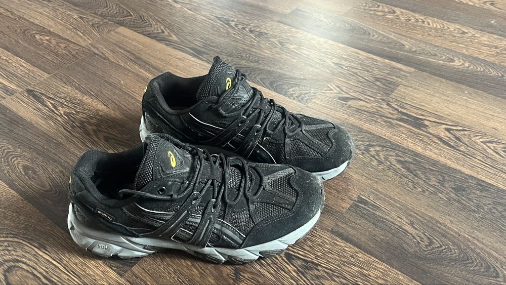 Кроссовки ASICS GORE-TEX (GTX) Black/Grey — размер 44