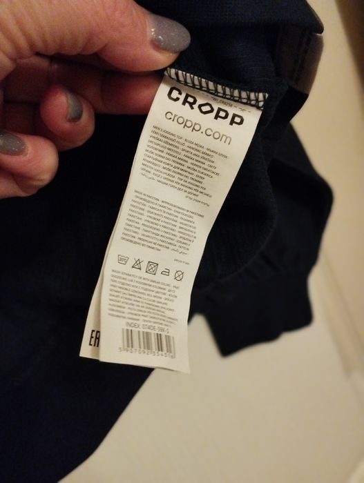 Sweter . Nowy. S
