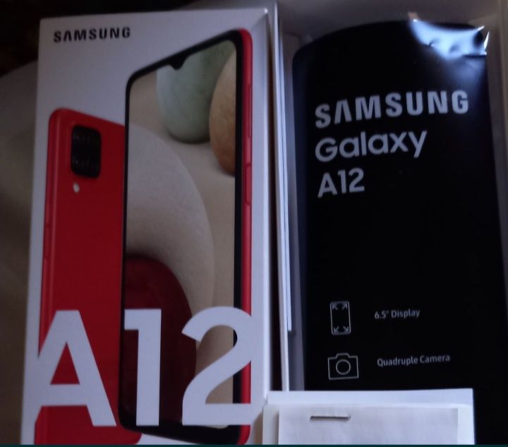 Телефон мобильный Самсунг а 12/32 , NFC, PAY PAL.Не меняю.