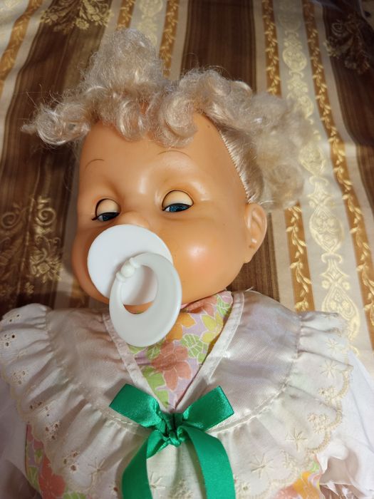 Продам куклу, пупса , ляльку винтажную Susana ,90-х годов