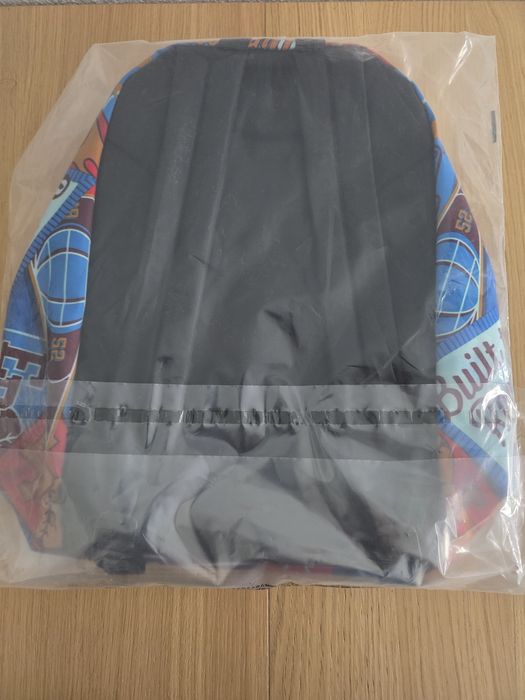 Mochila Eastpak nova