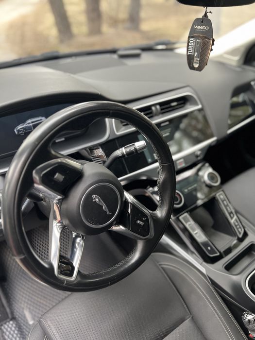 Оренда авто електро  Jaguar  i-pace