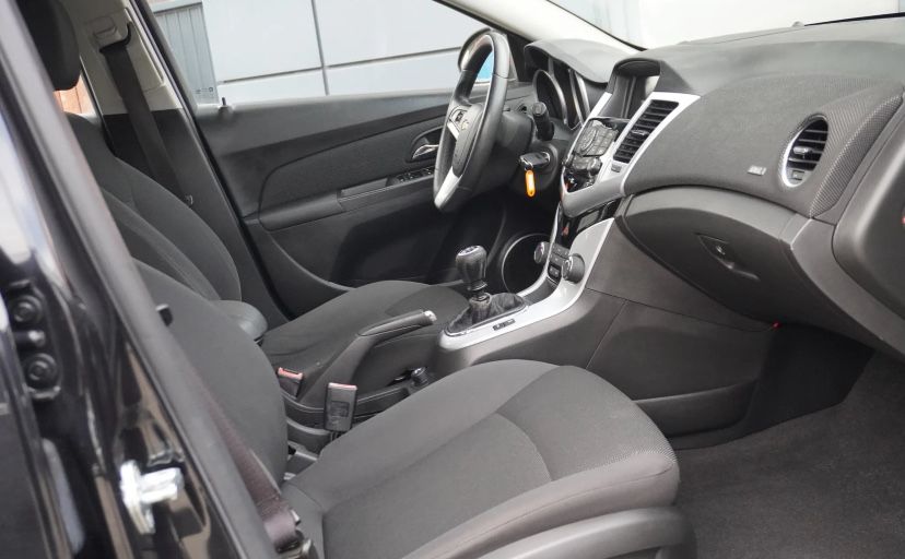 Chevrolet Cruze  універсал 2012 дизель 1.7 LT+ TOP