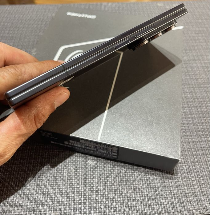 Samsung Z Fold 7 ( Venda ou troca )
