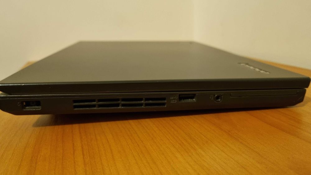 Lenovo ThinkPad L450 / i5-5200U / 8GB RAM / SSD 128GB / FullHD /
