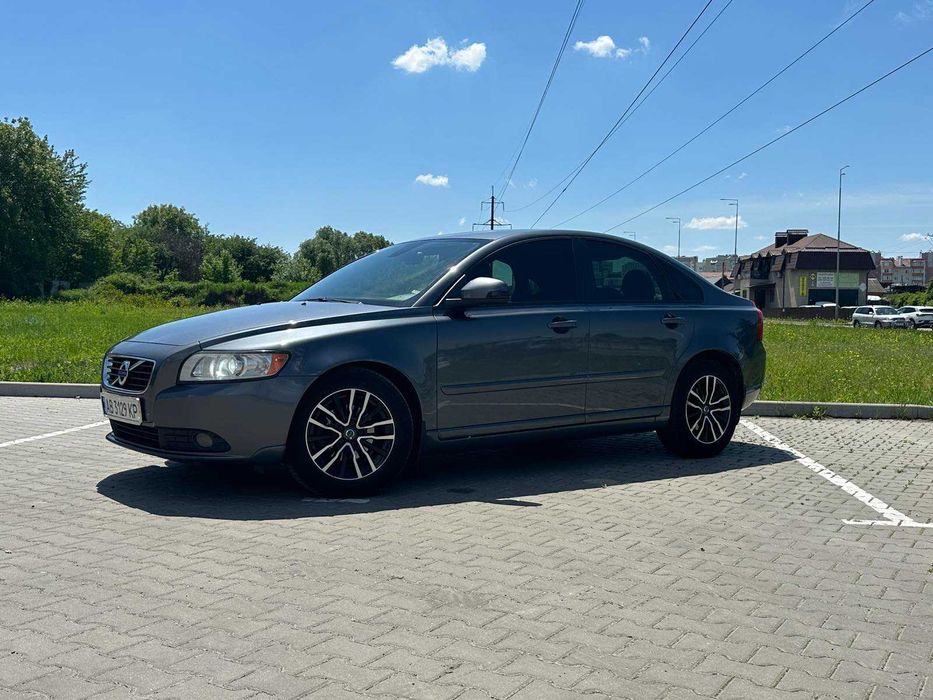 volvo s40 2010 D2