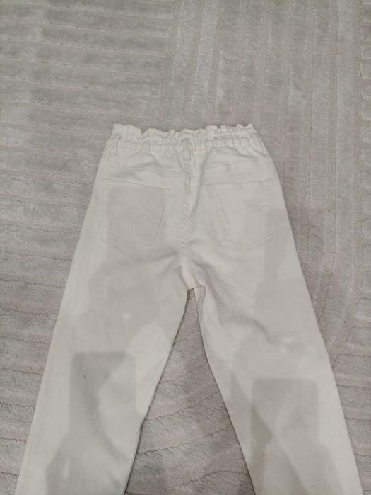 Spodnie dla dziewczynki 134