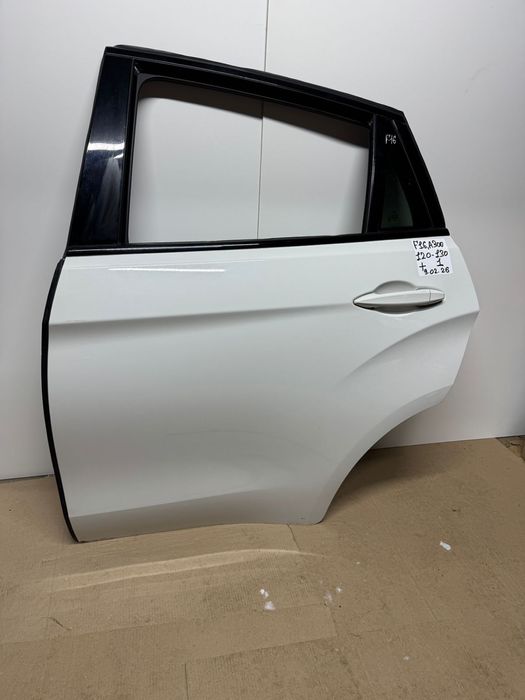 Двері задні ліві BMW X6 F16 колір A300