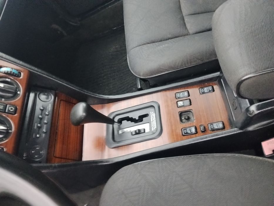 Мерседес 124. Розборка. М 111