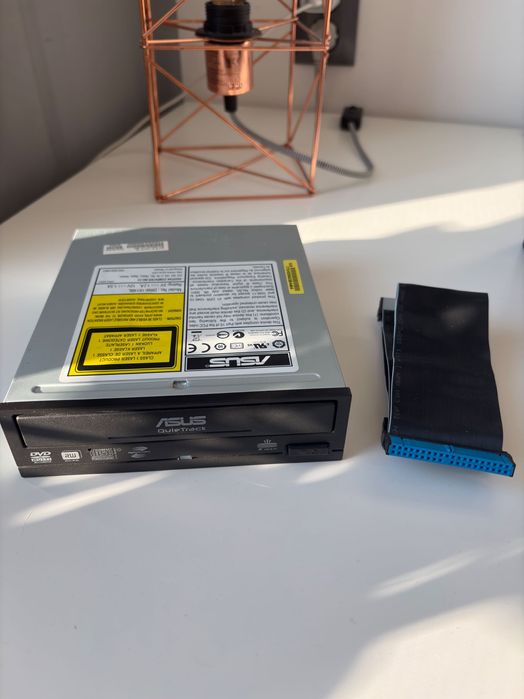 Nagrywarka DVD asus DRW-1814BL z taśmą ATA