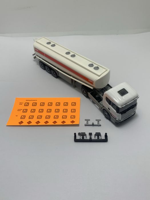 Scania Herpa escala 1/87