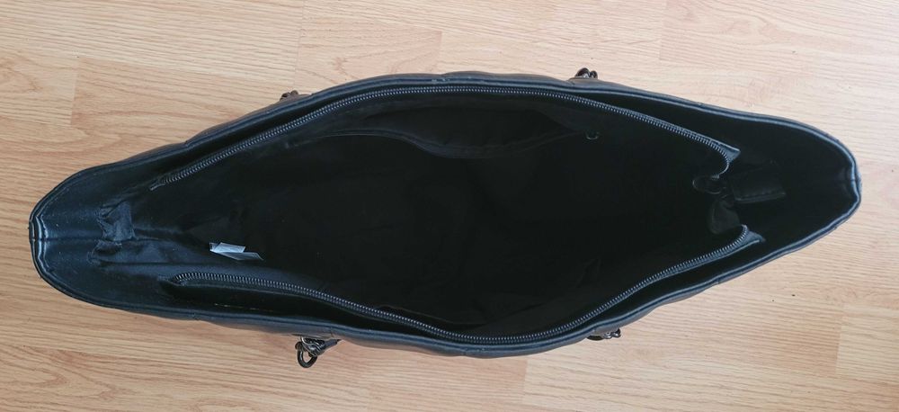 Duża torebka damska z paskiem/łańcuszkiem