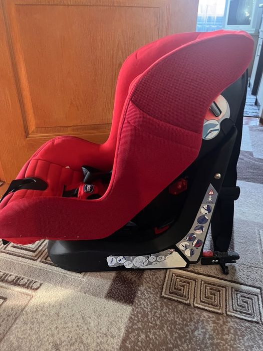 Автокрісло Chicco X-pace Isofix