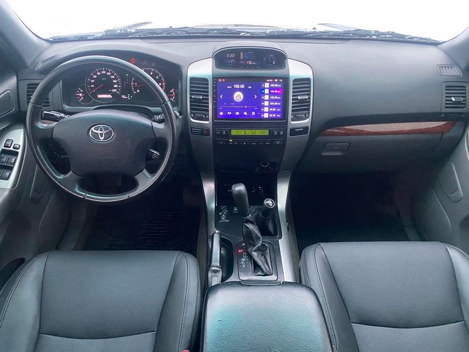 Продам Toyota Land Cruiser Prado