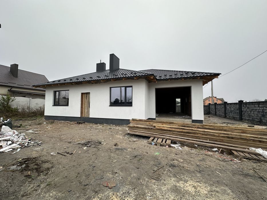 Продаж новозбудованого будинку на Панському масиві