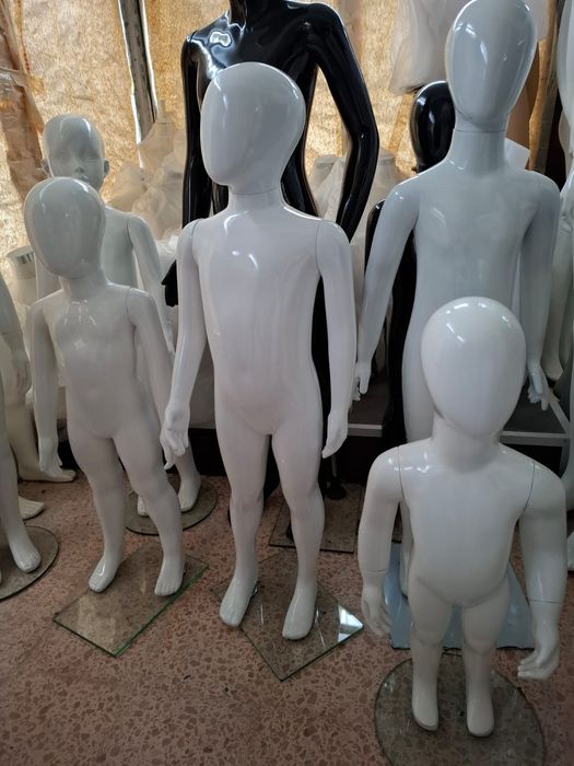 Manequins de criança e adulto (NOVOS)