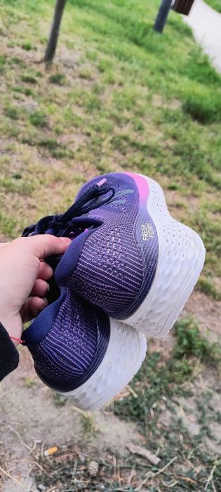 New Balance fresh foam r.40/25.5