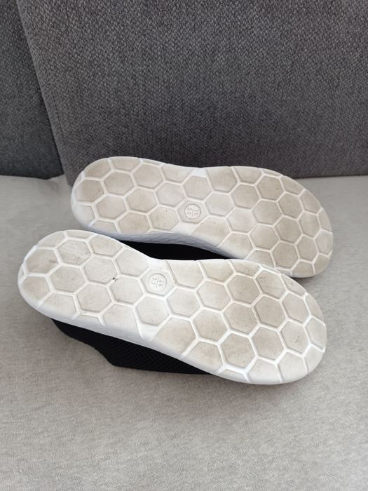 Buty siateczkowe, r. 36