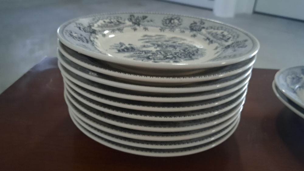 Parteleira madeira massif + pratos