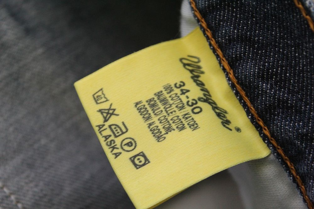 Spodnie dżinsy Wrangler W34 L30