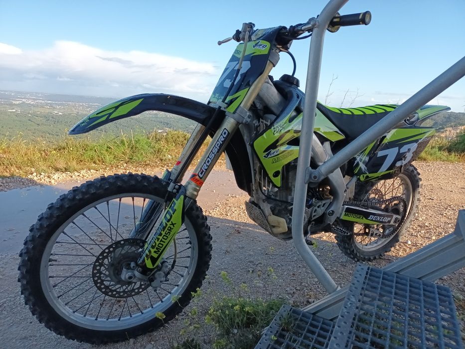 Benelli trk 502 e honda crf250r