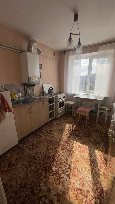 Продається трькімнатна квартира  у Дрогобичі по вул.В. Великого