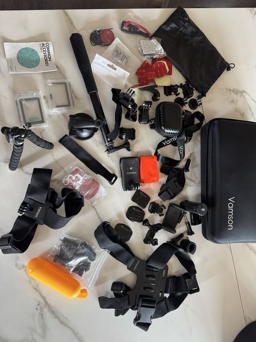 GoPro Hero 4 + Mega Kit de Acessórios