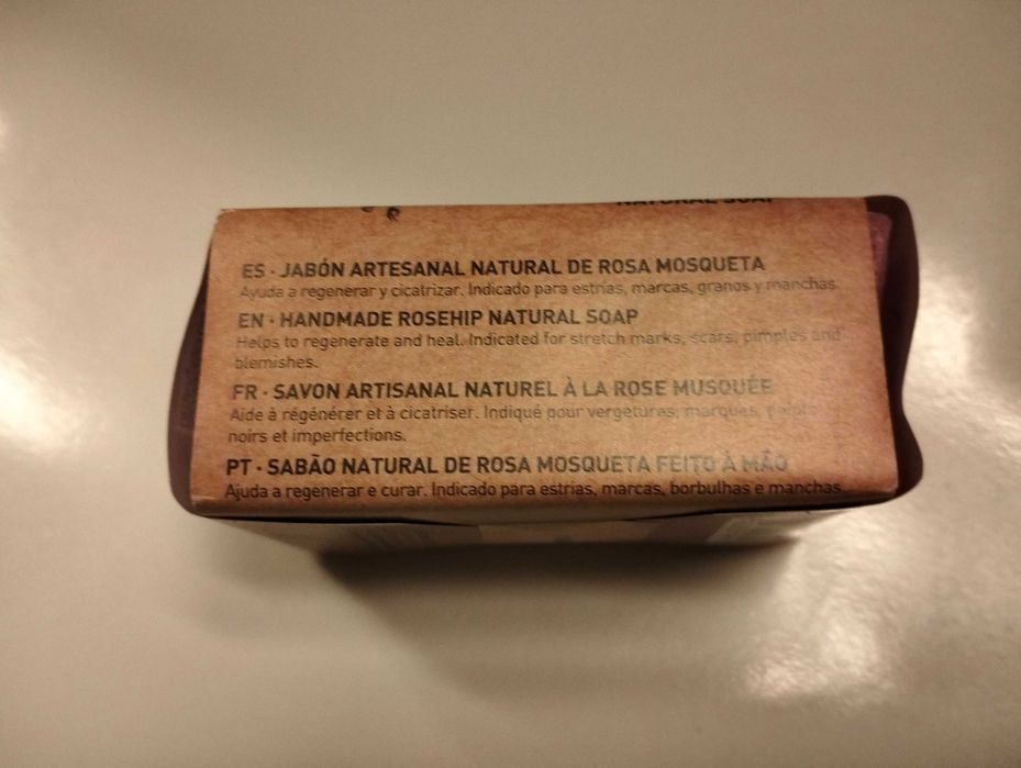 Sabonete natural de Rosa mosqueta. Artesanal.