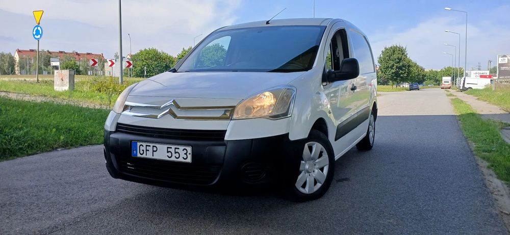 Citroën Berlingo  Berlingo 2011 rok 1.6 HDI 90km