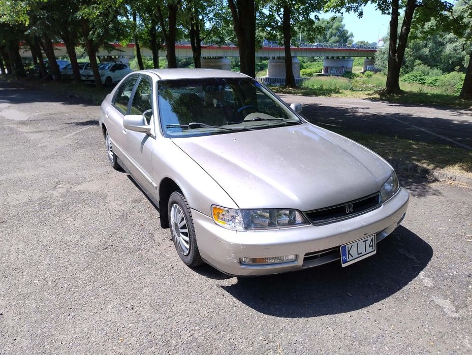 Honda Accord 2.2 Benzyna