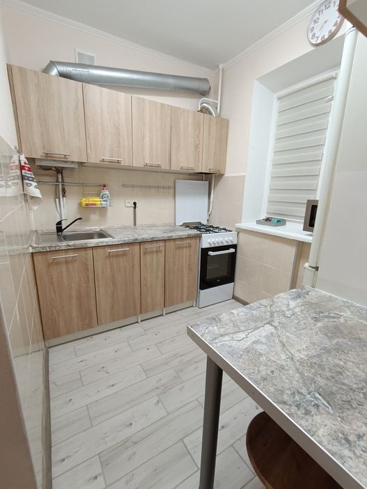 Здається в оренду 2 к квартира подобово