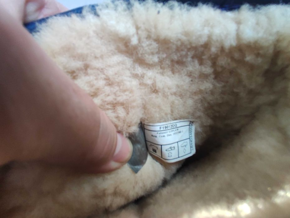 - Ugg śniegowce damskie UGG Australia  r. 39