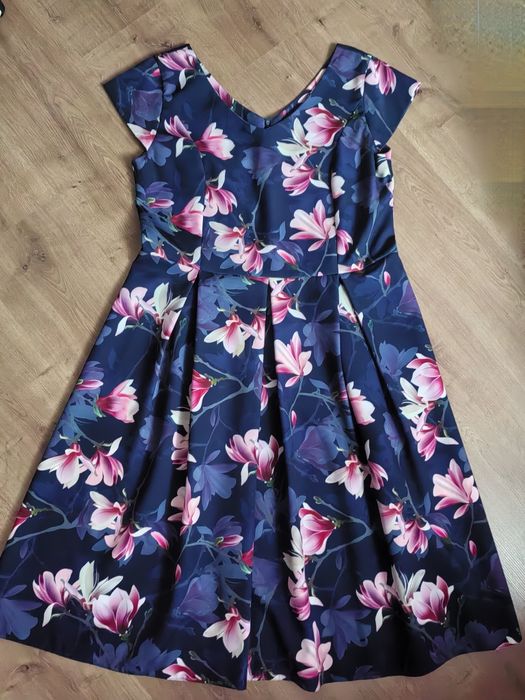 Sukienka damska plus size 46 komunia wesele chrzciny