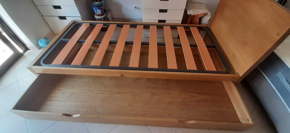 Cama S/Colchão 90/200
