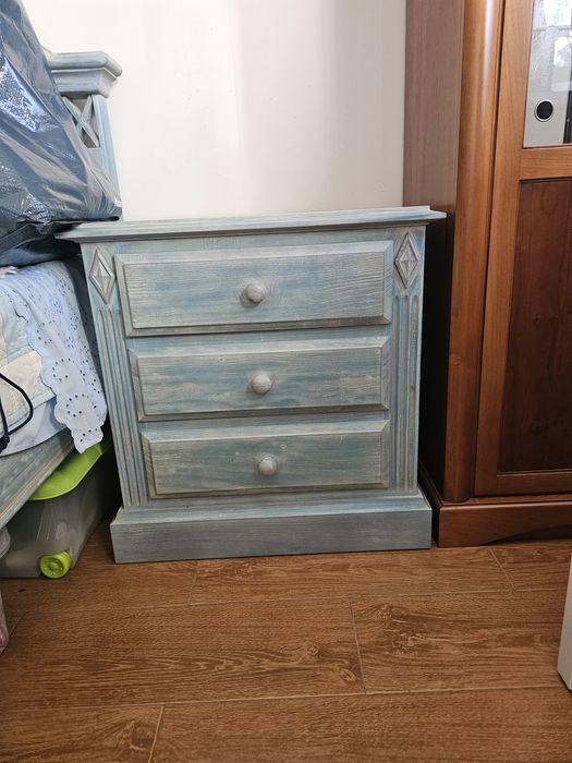 Quarto completo sem roupeiro