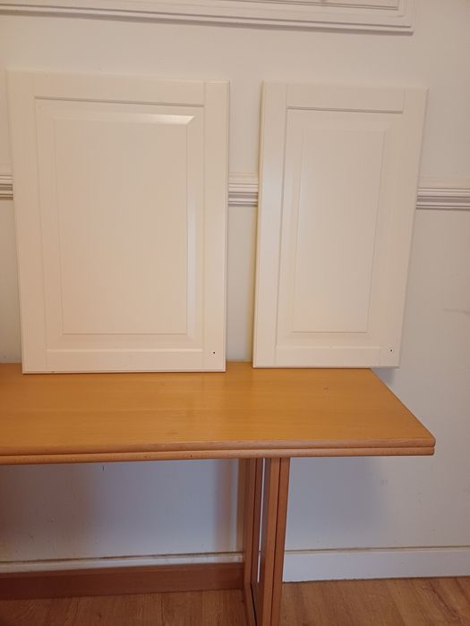 2 portas de cozinha Ikea