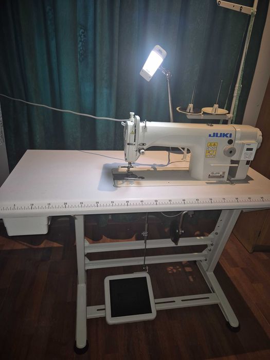 Maszyna do szycia Juki DDL-8700