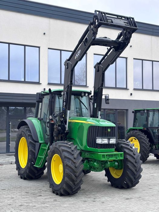 John Deere 6820 з фронтальним навантажувачемTrima