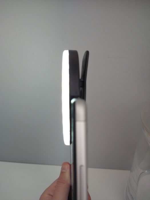 Anel de luz para telemóvel, tablet e PC, selfie / Selfie ring Light