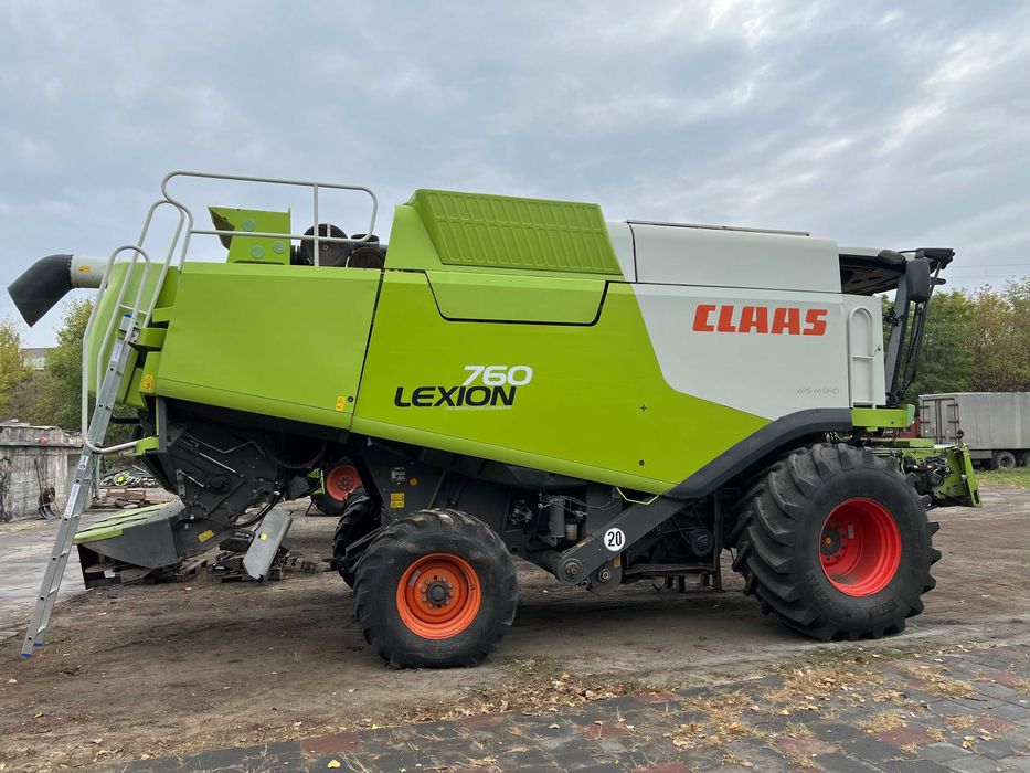 "Розбирання" Зернозбиральний комбайн Claas Lexion 760, 2011