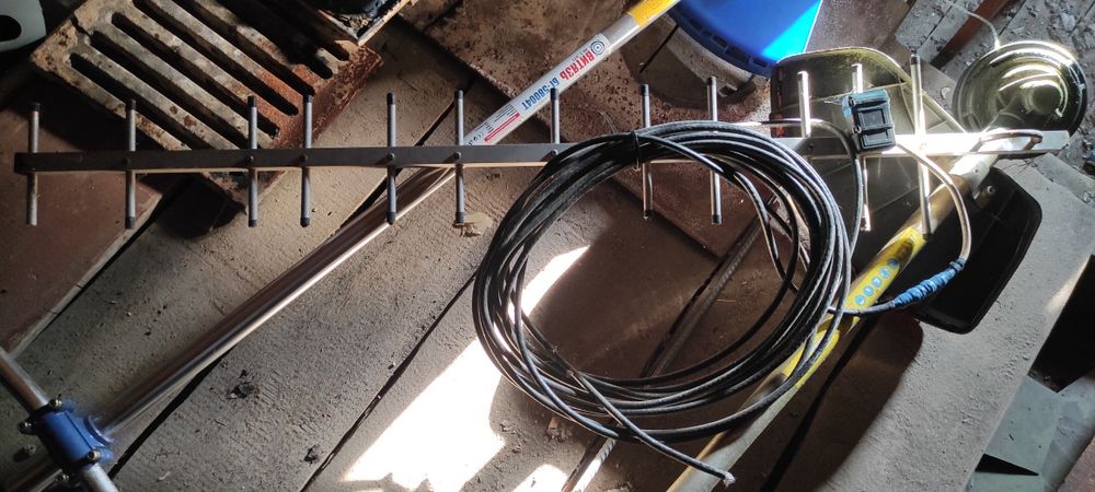 Антена для модему та інтернету для посилення сигналу