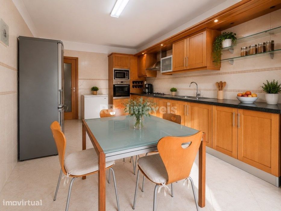 Apartamento T4 no Entroncamento