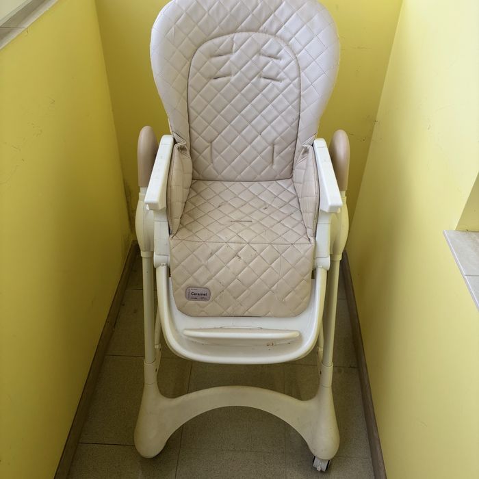 Крісло для годування CARRELLO