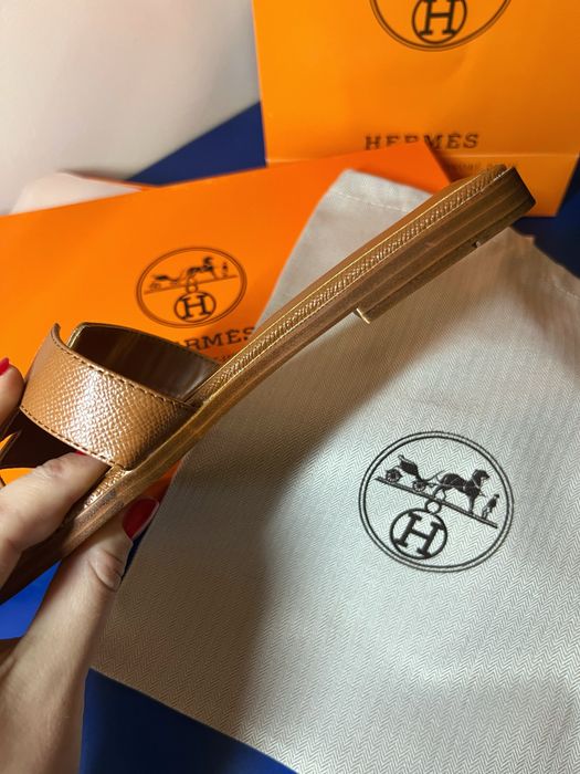 Шльопанці Hermes