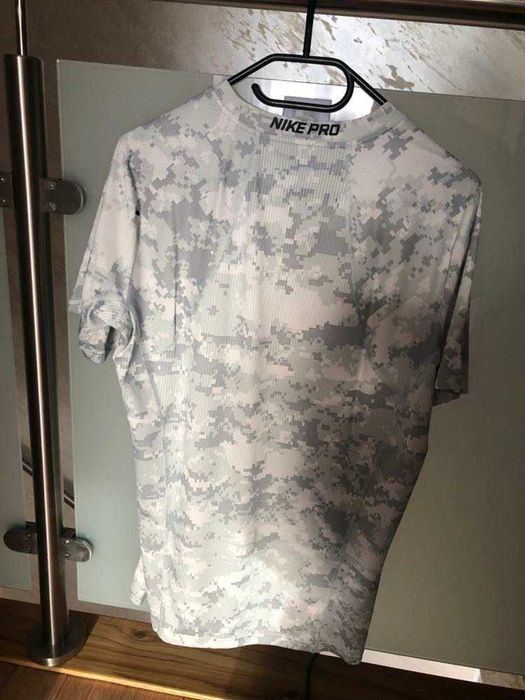 koszulka termo Nike