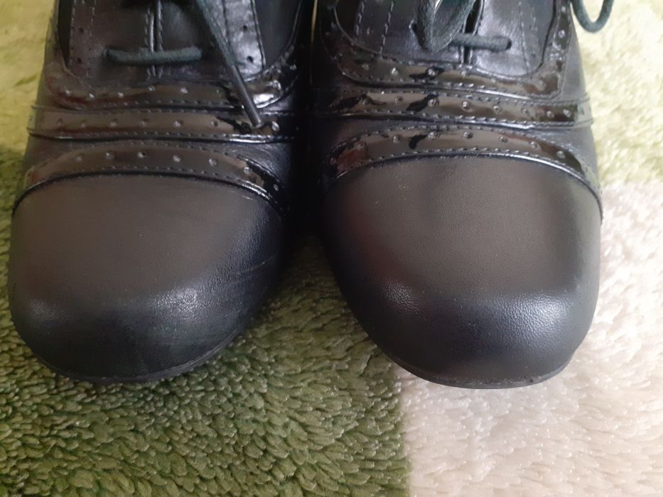 Шкіряні туфлі ботильйони Clarks , розмір 6, наш 38,5-39.
