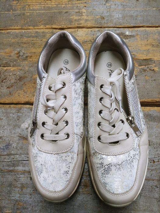 Buty półbuty damskie 39 Annie G. Na express i sznurówki. Letnie sbd.