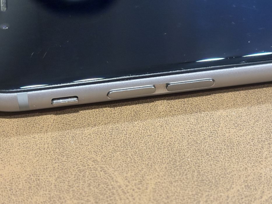 Iphone 6s bez simloka swietny stan 9.5/10