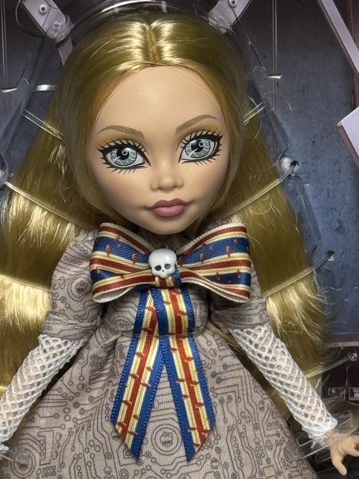 Меган Монстер Хай Monster High Skullector M3GAN