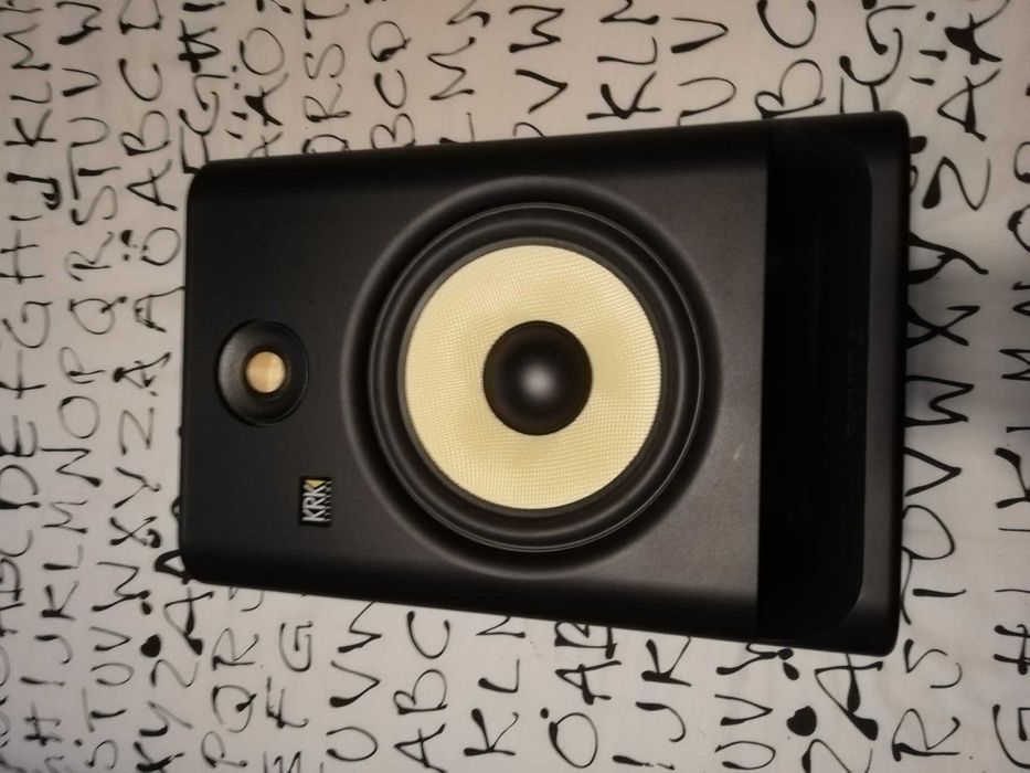 KRK ROKIT 8 For Sale64171294179459120
